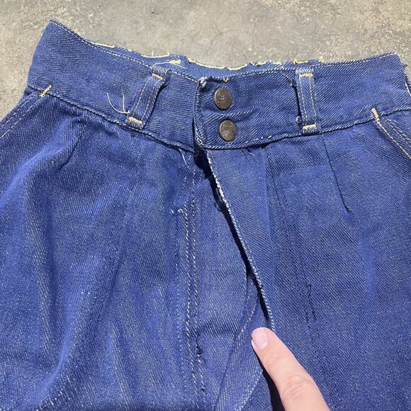 Vintage 60s Wrangler Dark Wash Bell Bottom Jeans 22x32 - Picture 5 of 11